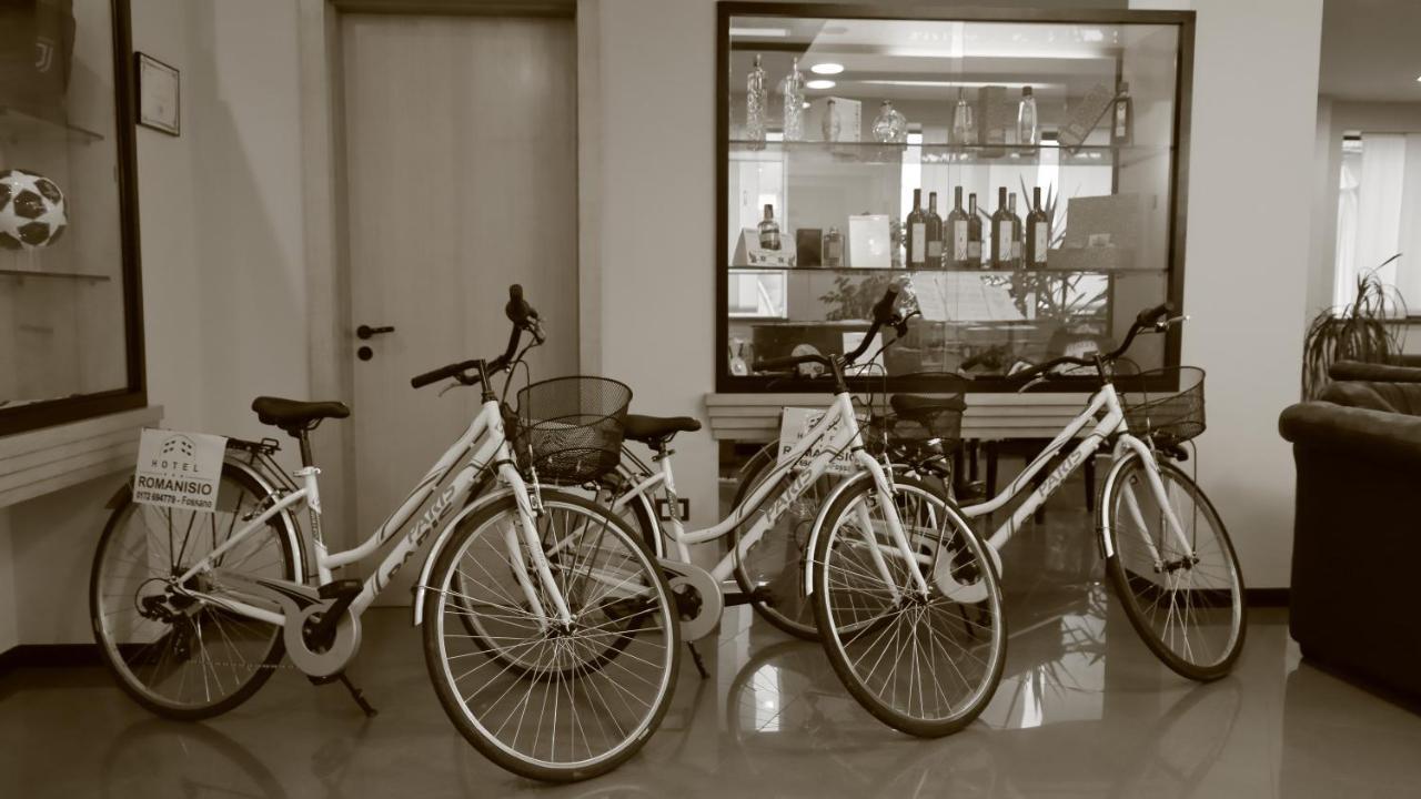 Hotel Romanisio Fossano Buitenkant foto